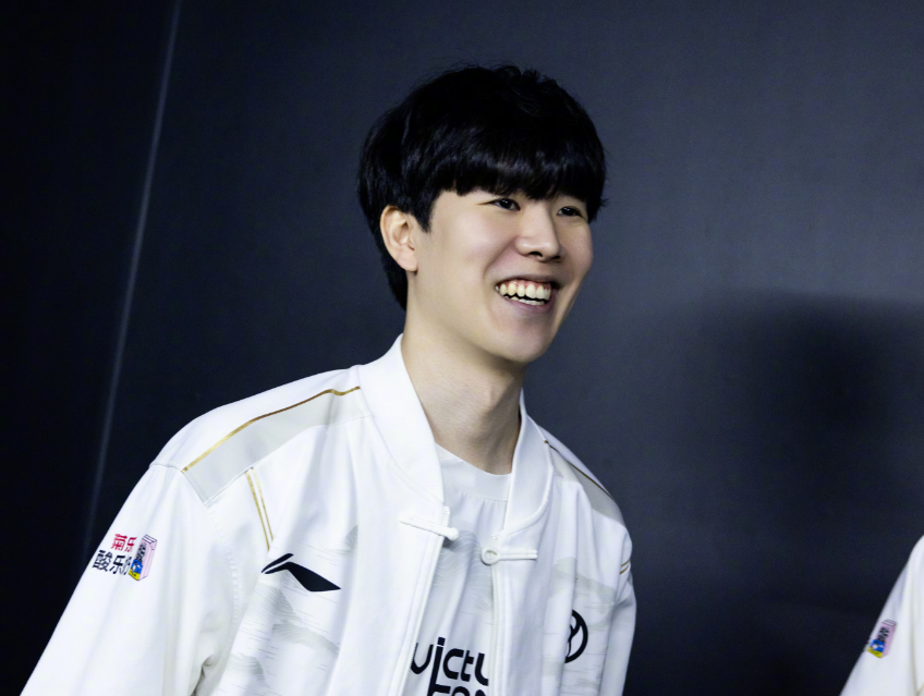 底角三分 底角三分